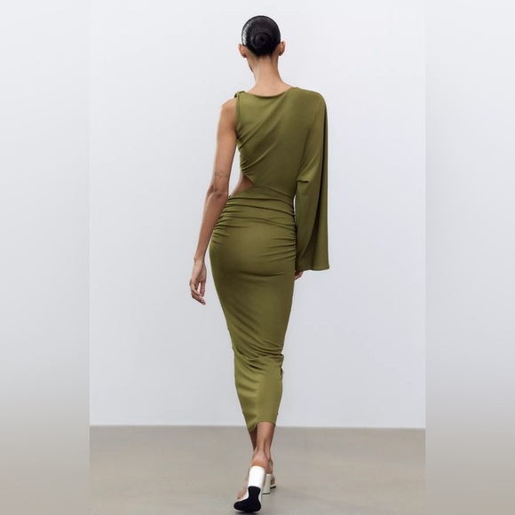 Zara cut out midi dress - Picture 3 of 6